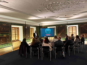 Karl Berger bei der Einführung zu den "Entsammlungsübungen" | Foto: LVSMS